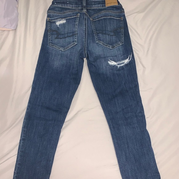 AMERICAN EAGLE BLUE RIPPED JEANS - Picture 2 of 4